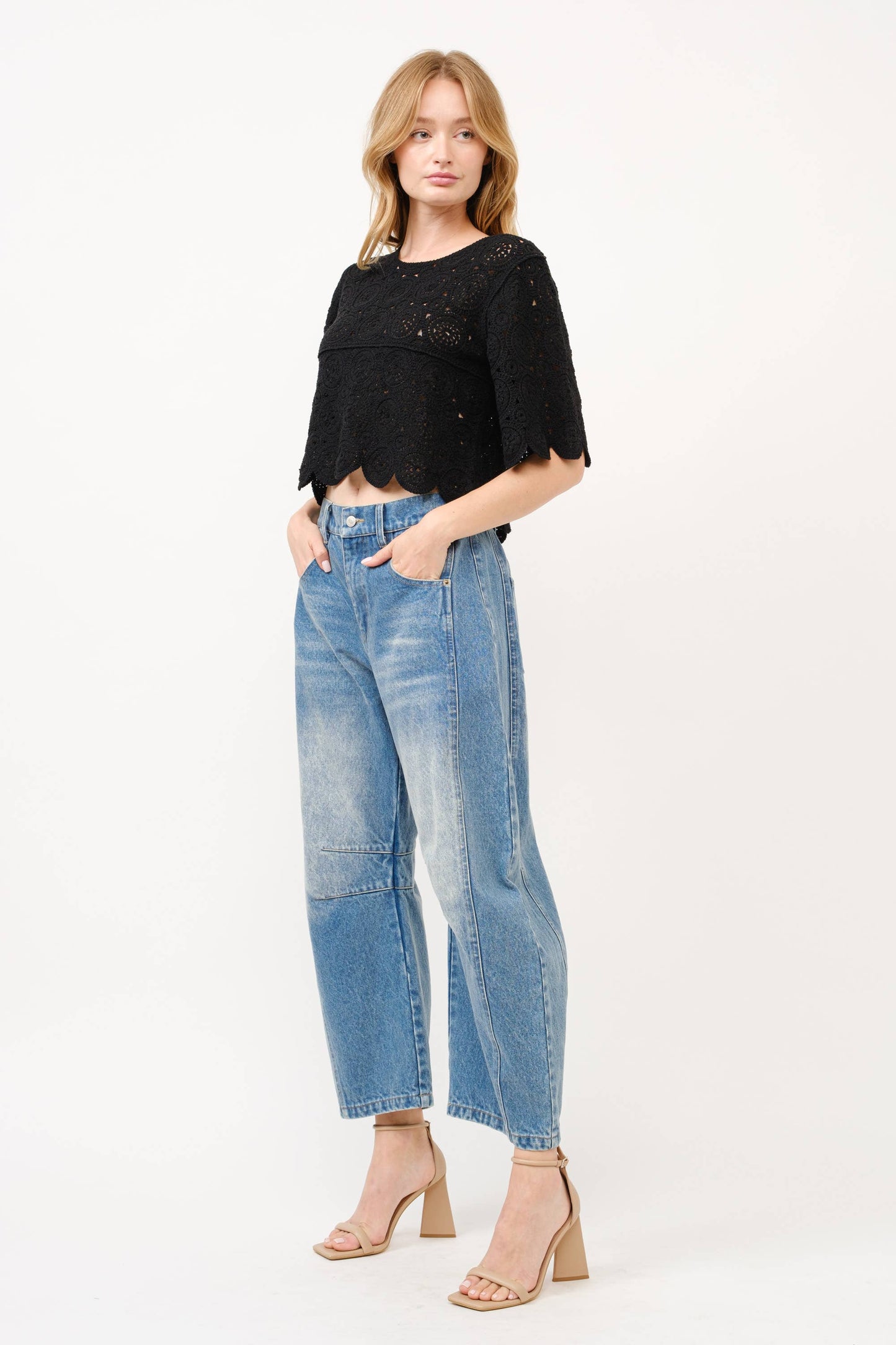 Black Barrel Jeans