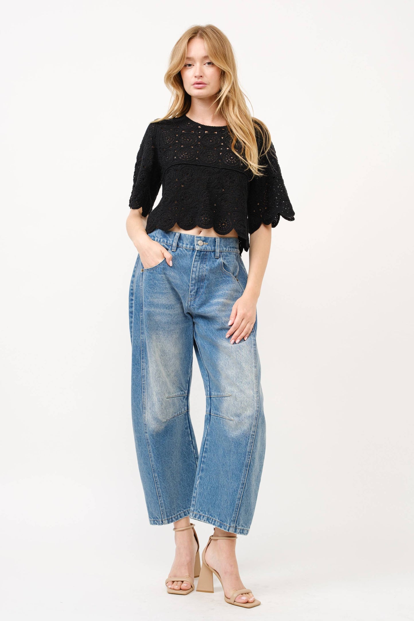 Black Barrel Jeans